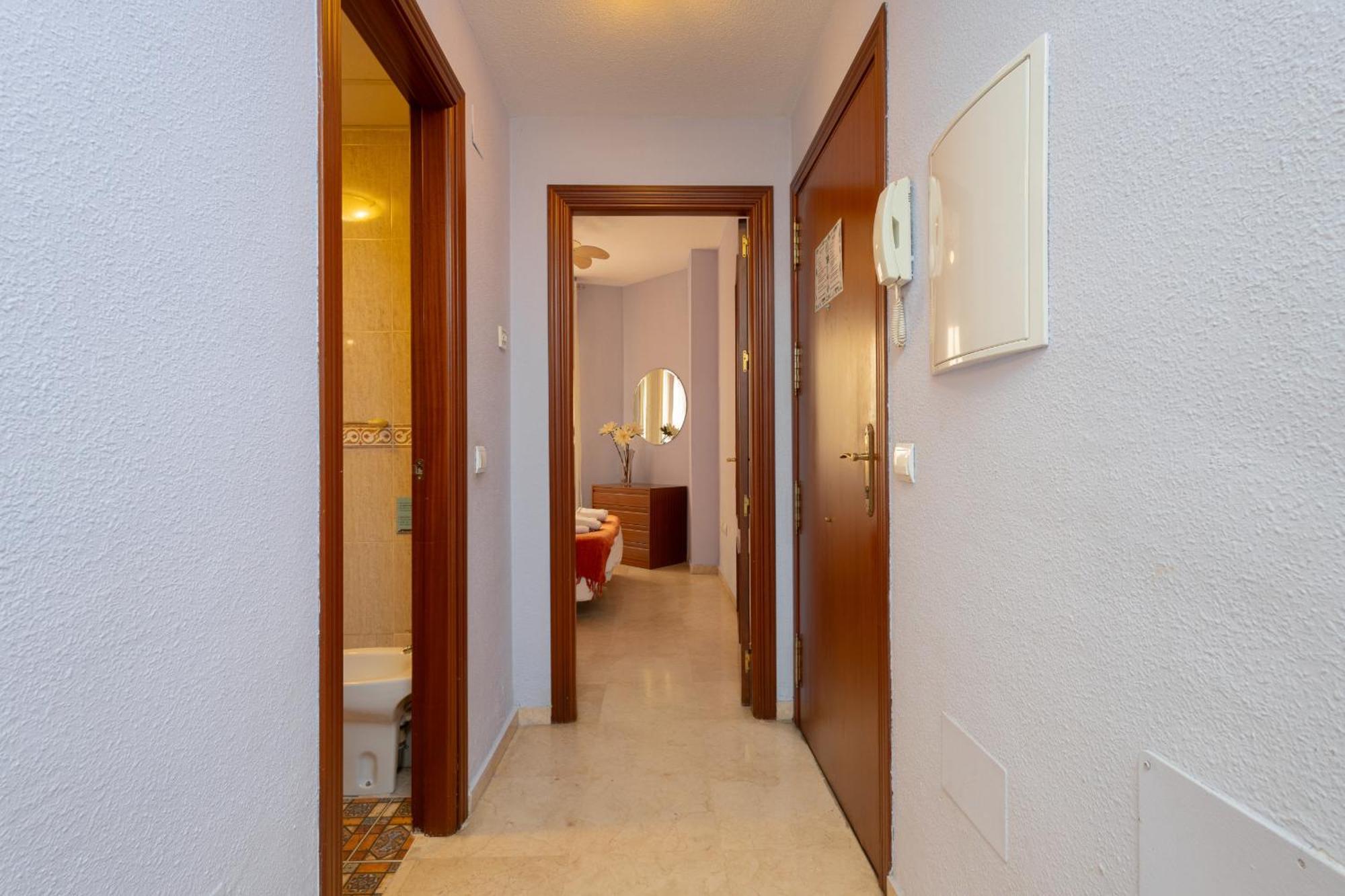 C22 Nice 1 Bdr With Parking Malaga Bagian luar foto